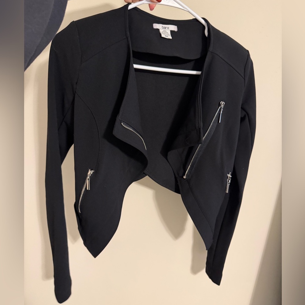 Bar III Black Women's Blazer with Zipper Accents